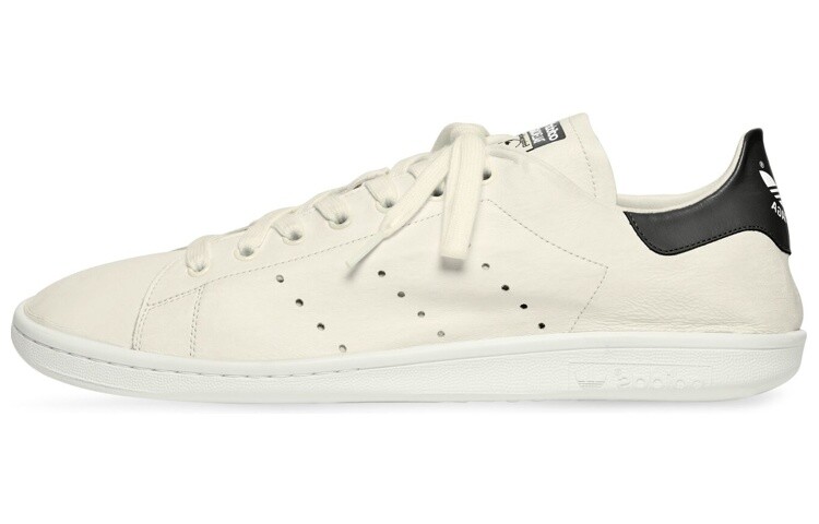 Кроссовки мужские Balenciaga x Adidas Stan Smith, белый / черный
Кроссовки мужские Balenciaga x Adidas Stan Smith, белый / черный