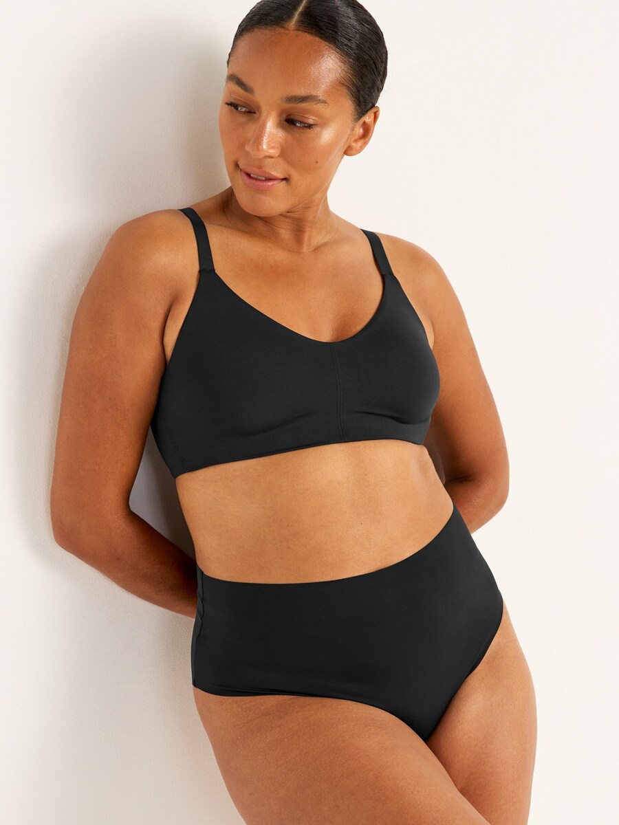 Бюстгальтер-минимайзер Cellbes of Sweden, черный
Бюстгальтер-минимайзер Cellbes of Sweden, черный