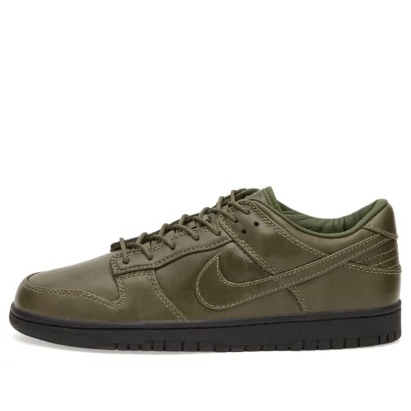Dunk low retro prm qs кроссовки Nike, army оливковый & черный
Dunk low retro prm qs кроссовки Nike, army оливковый & черный