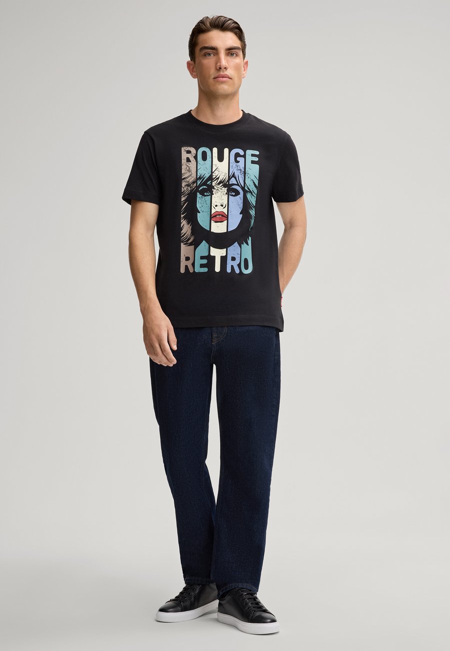 Футболка JOOP! Jeans AKITO, Schwarz/Black
Футболка JOOP! Jeans AKITO, Schwarz/Black