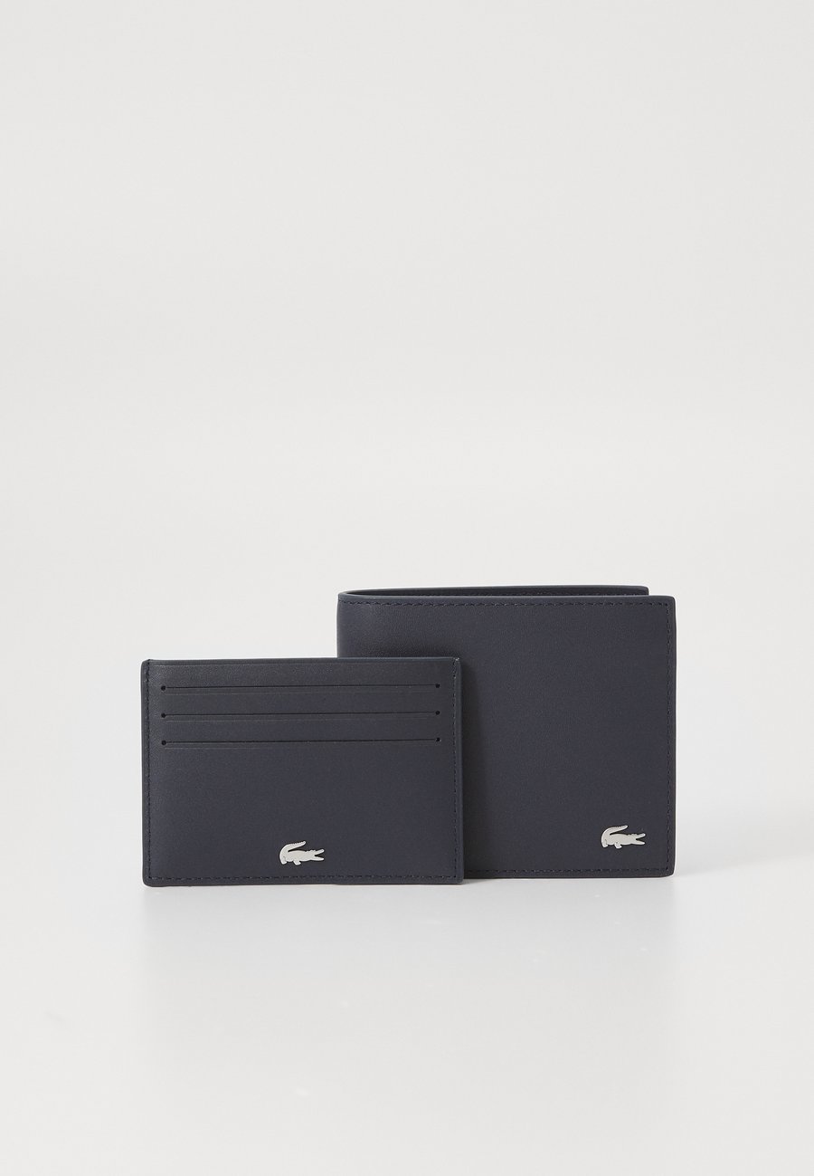 Кошелек Lacoste MONEY PIECES SET, Marine/Dark Blue
Кошелек Lacoste MONEY PIECES SET, Marine/Dark Blue