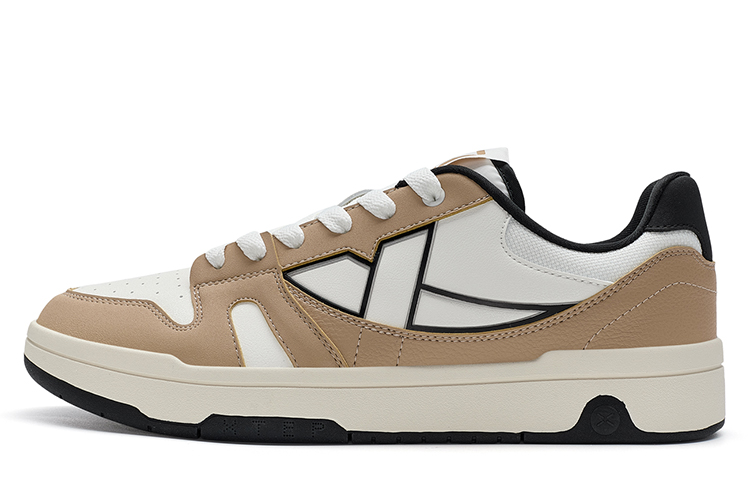 MAXX LITE Устойчивые к истиранию низкие скейтерские кроссовки мужские Sail White/Brown Gray/Black XTEP, White Brown
MAXX LITE Устойчивые к истиранию низкие скейтерские кроссовки мужские Sail White/Brown Gray/Black XTEP, White Brown