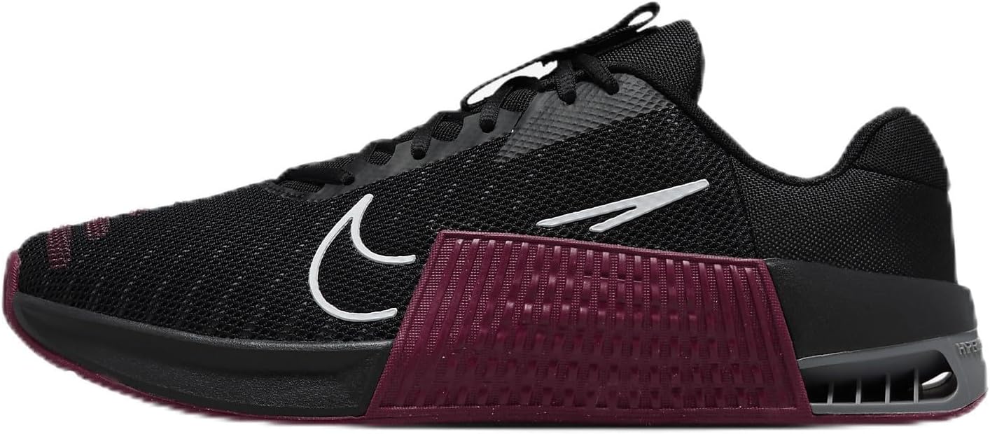 Мужские кроссовки Nike Metcon 8, Black/Team Maroon/Smoke Grey/White
Мужские кроссовки Nike Metcon 8, Black/Team Maroon/Smoke Grey/White