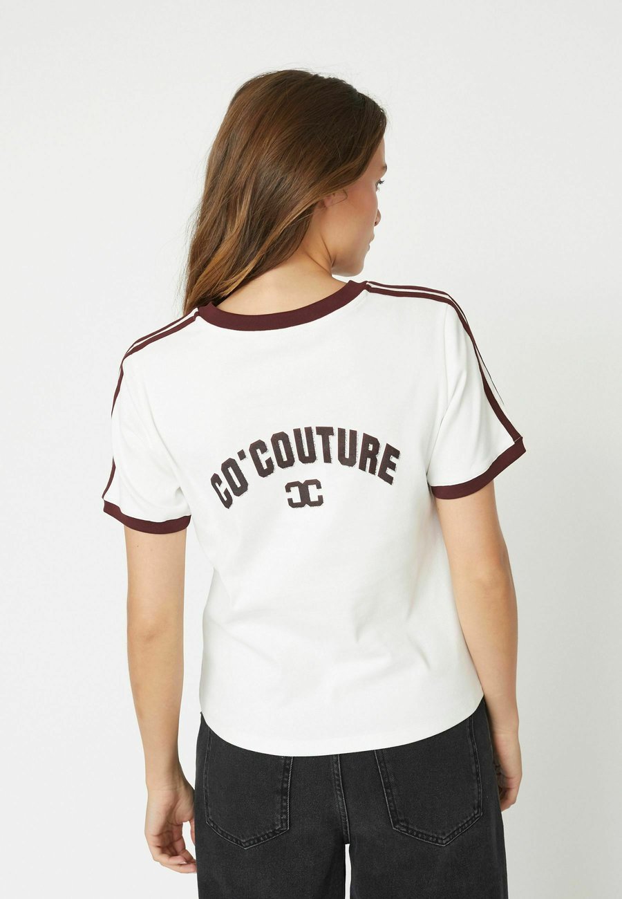 Футболка Co'couture EDGECC STRIPE V-TEE, Offwhite/Winered/White
Футболка Co'couture EDGECC STRIPE V-TEE, Offwhite/Winered/White