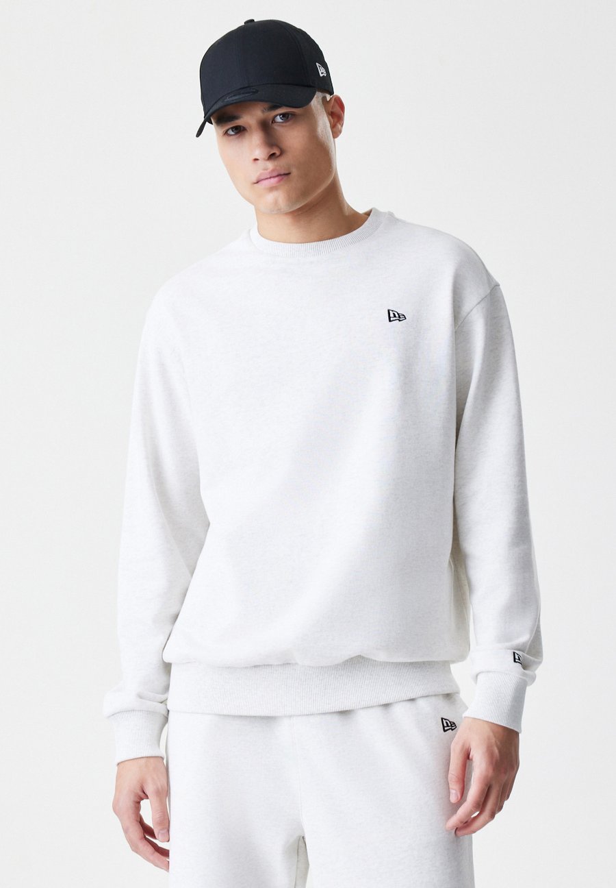 Толстовка New Era ESSENTIAL CREW, Off-White, Белый, Толстовка New Era ESSENTIAL CREW, Off-White
Толстовка New Era ESSENTIAL CREW, Off-White, Белый, Толстовка New Era ESSENTIAL CREW, Off-White