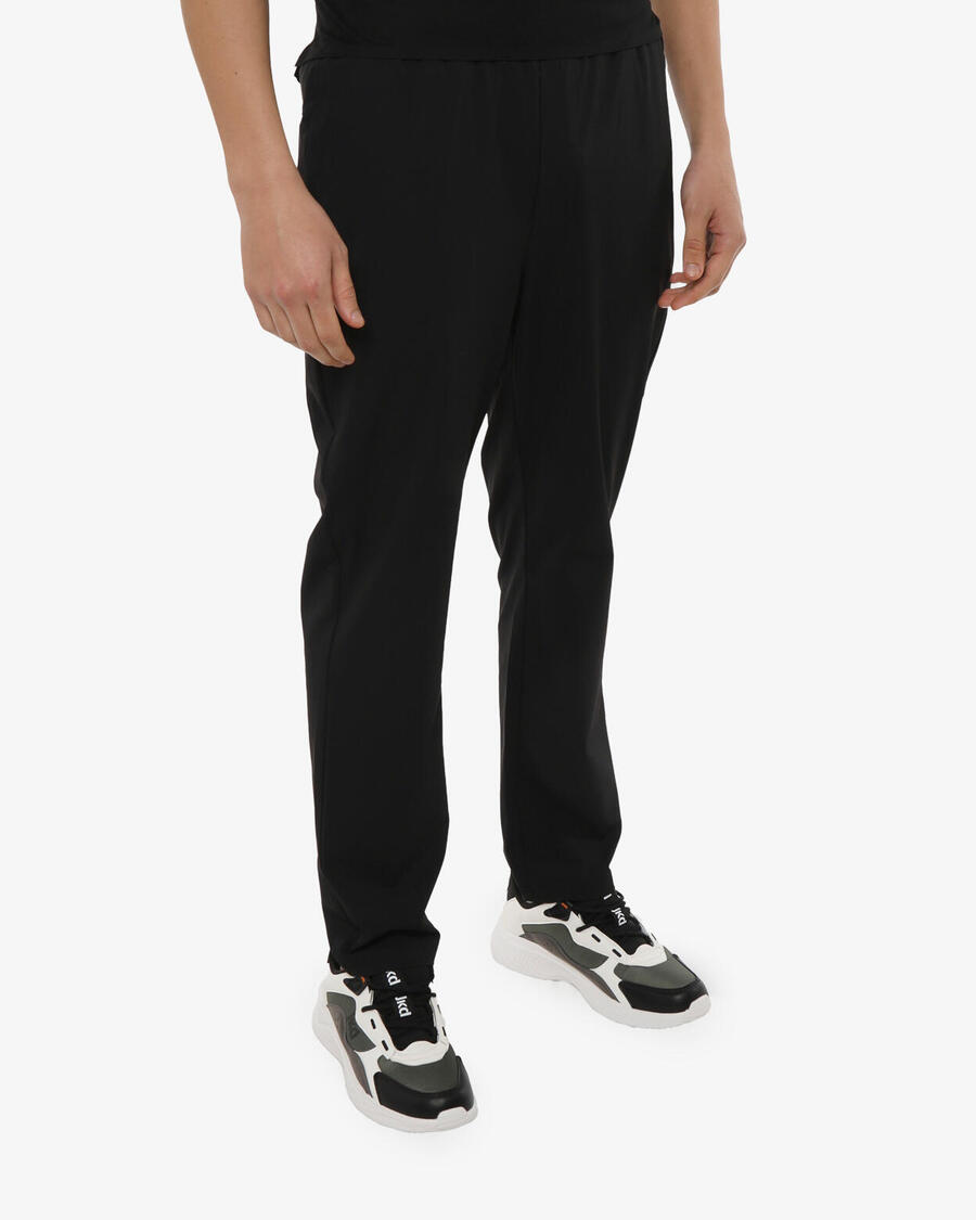 JAKED Черные синтетические спортивные брюки для мужчин
JAKED Черные синтетические спортивные брюки для мужчин