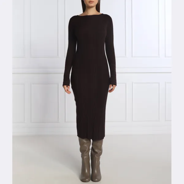 Платье выполнено с добавлением шерсти. Marella, коричневый
Платье выполнено с добавлением шерсти. Marella, коричневый