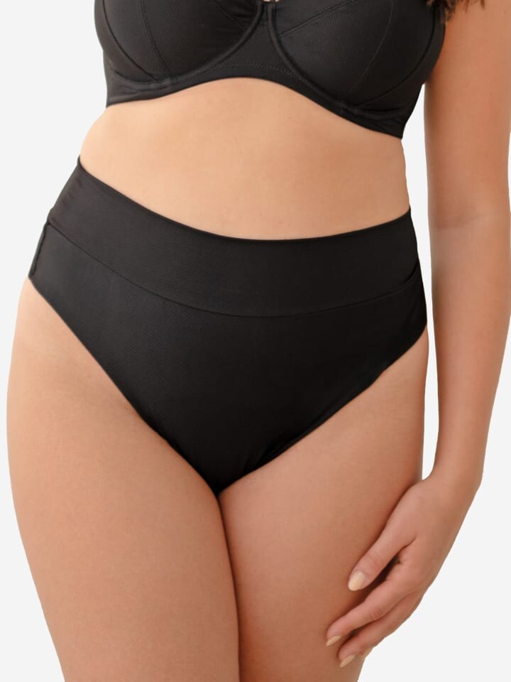 Низ бикини SugarShape High Waist Brazilian Porto, цвет black swim
Низ бикини SugarShape High Waist Brazilian Porto, цвет black swim