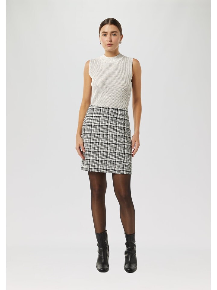 Свитер-жилет comma Strickpullunder keine Ärmellänge, серебряный
Свитер-жилет comma Strickpullunder keine Ärmellänge, серебряный