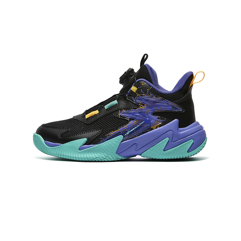 Баскетбольные кроссовки для начальной школы 361°KIDS, черный/фиолетовый
Баскетбольные кроссовки для начальной школы 361°KIDS, черный/фиолетовый