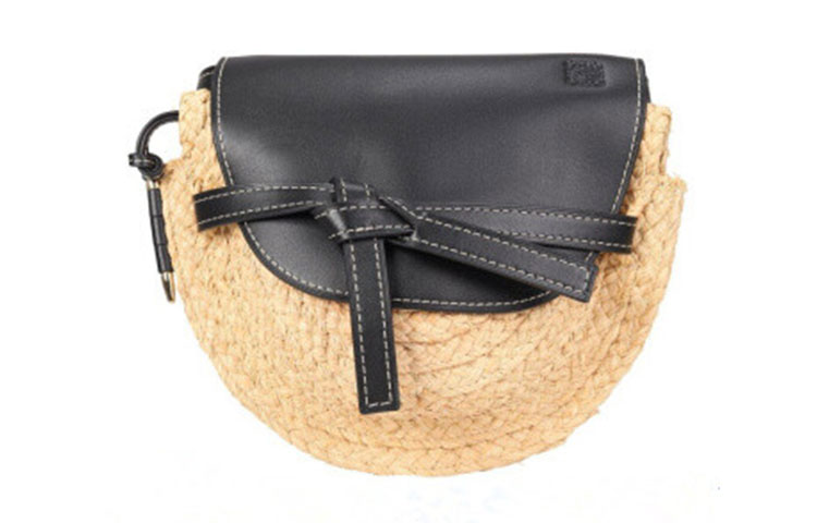 Сумка кросс-боди Gate LOEWE, basic set (bag+dust bag)
Сумка кросс-боди Gate LOEWE, basic set (bag+dust bag)