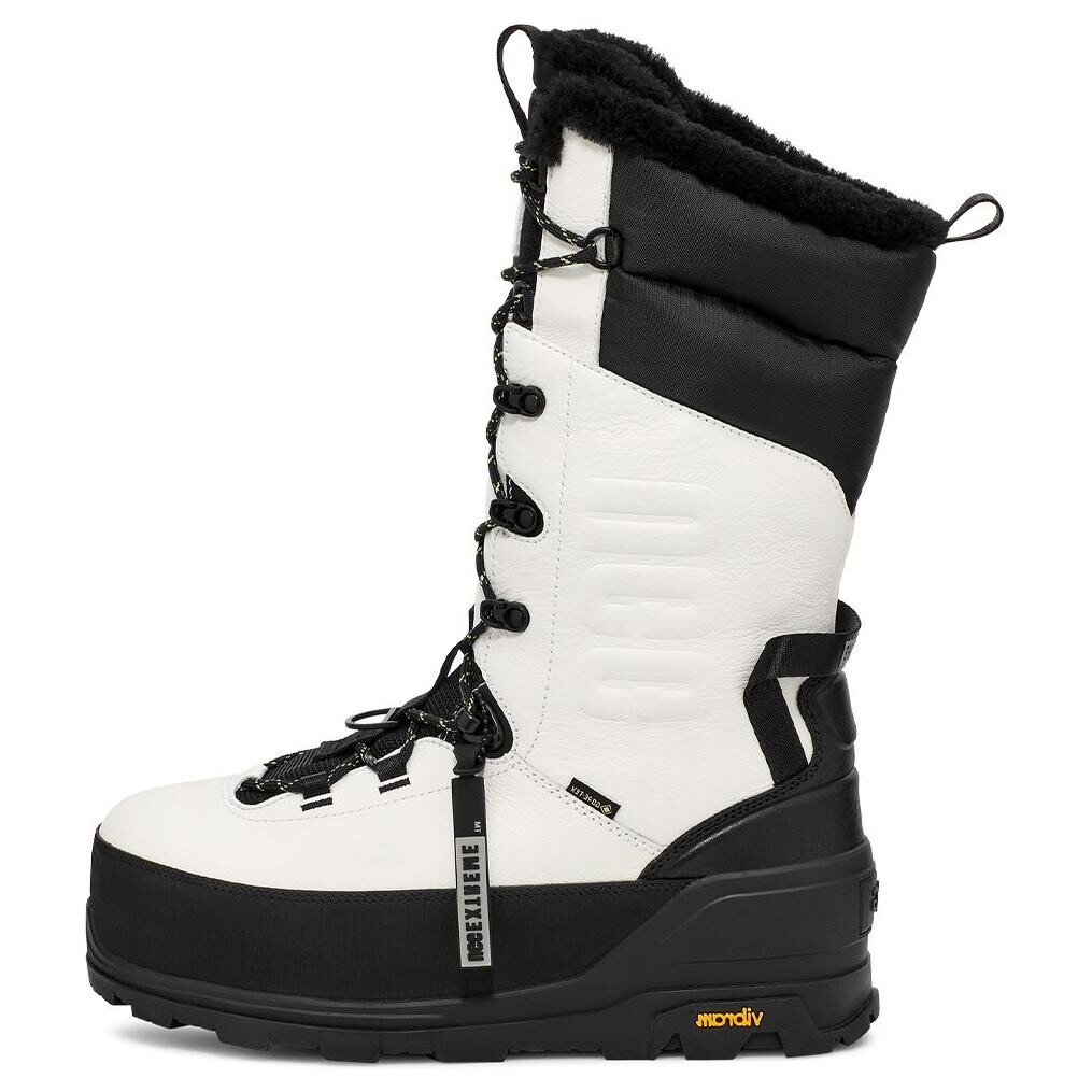 Зимние сапоги мужские Ugg высокие на платформе, белый/черный 
Зимние сапоги мужские Ugg высокие на платформе, белый/черный