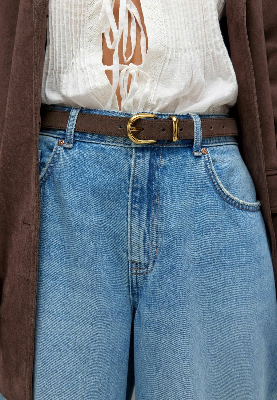 Ремень Next MID WIDTH, Chocolate Brown Suede/Brown
Ремень Next MID WIDTH, Chocolate Brown Suede/Brown