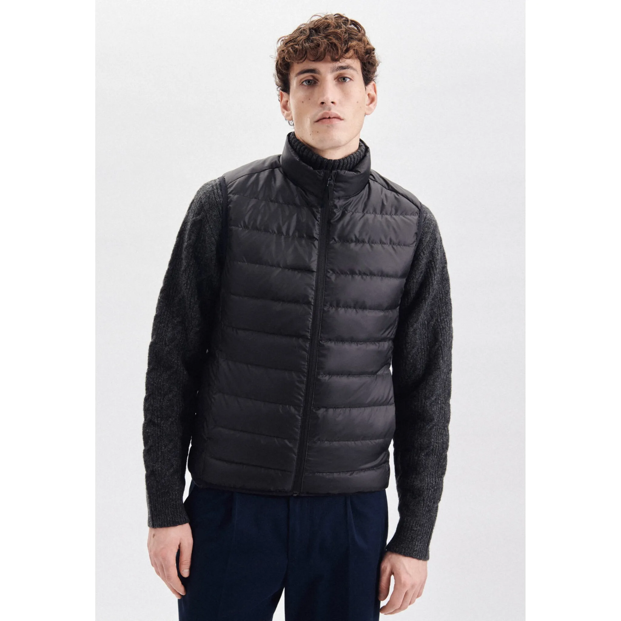 Seidensticker жилет вязаный " Seidensticker", без рукавов, воротник стойка, однотонный, черный
Seidensticker жилет вязаный " Seidensticker", без рукавов, воротник стойка, однотонный, черный