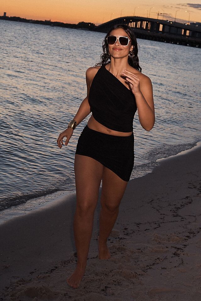 Плавки Norma Kamali Diana, черный
Плавки Norma Kamali Diana, черный