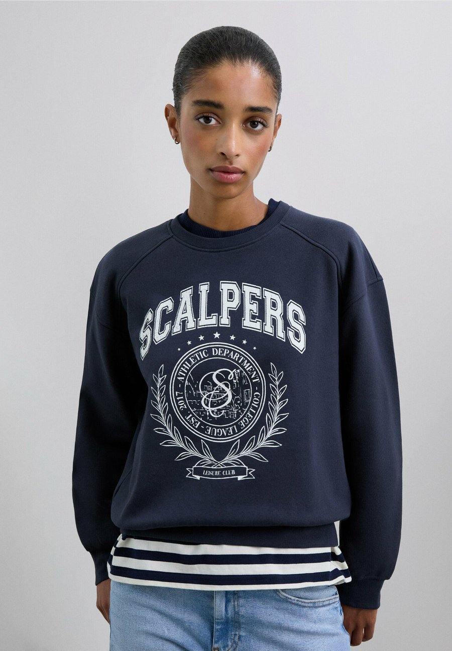 Толстовка Scalpers Sweatshirt, Navy/Dark Blue, Синий, Толстовка Scalpers Sweatshirt, Navy/Dark Blue
Толстовка Scalpers Sweatshirt, Navy/Dark Blue, Синий, Толстовка Scalpers Sweatshirt, Navy/Dark Blue