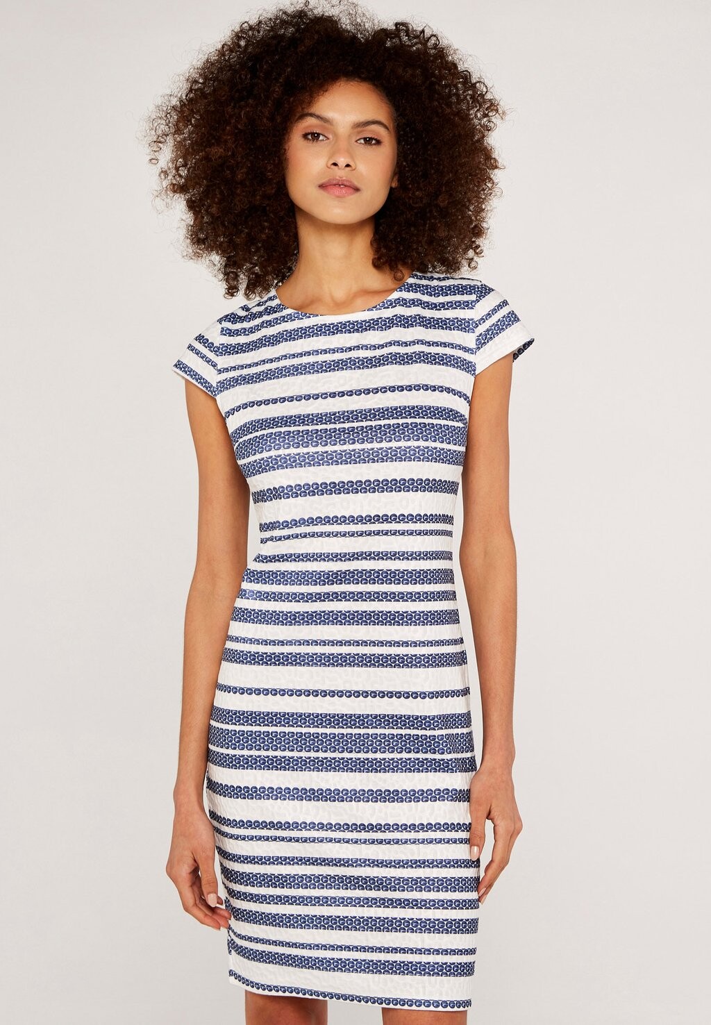 Платье-футляр Bodycon Midi Apricot, цвет cream
Платье-футляр Bodycon Midi Apricot, цвет cream