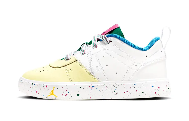 Детские кроссовки для скейтбординга Jordan Series PS
Детские кроссовки для скейтбординга Jordan Series PS