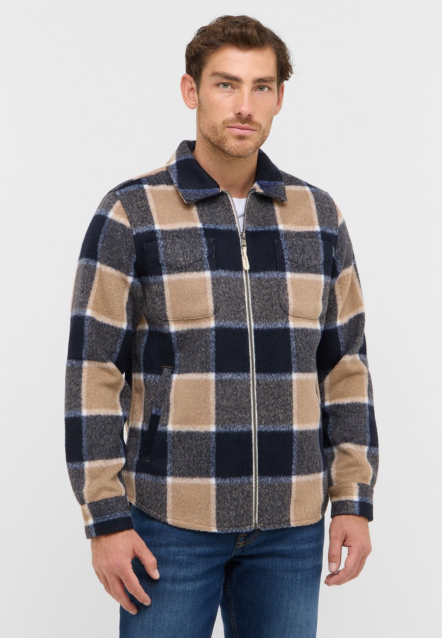 Куртка Mustang STYLE PHILO, Bunt/Multi-Coloured
Куртка Mustang STYLE PHILO, Bunt/Multi-Coloured