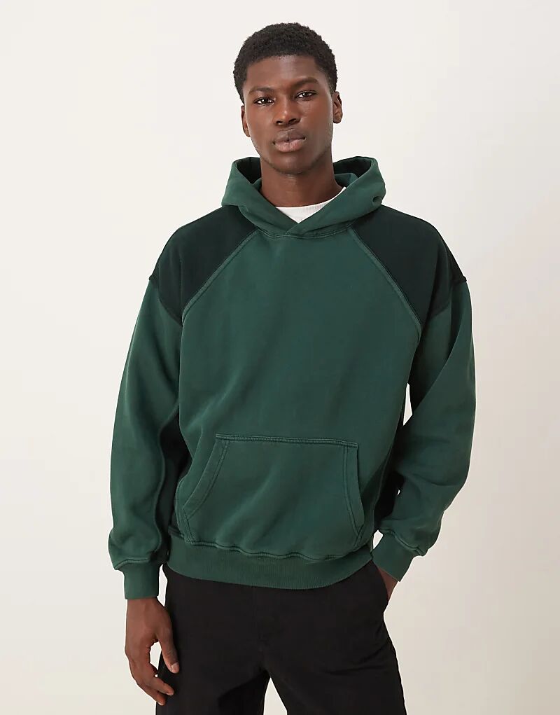 Толстовка с капюшоном Abercrombie & Fitch Essential с передним карманом темно-зеленого цвета
Толстовка с капюшоном Abercrombie & Fitch Essential с передним карманом темно-зеленого цвета