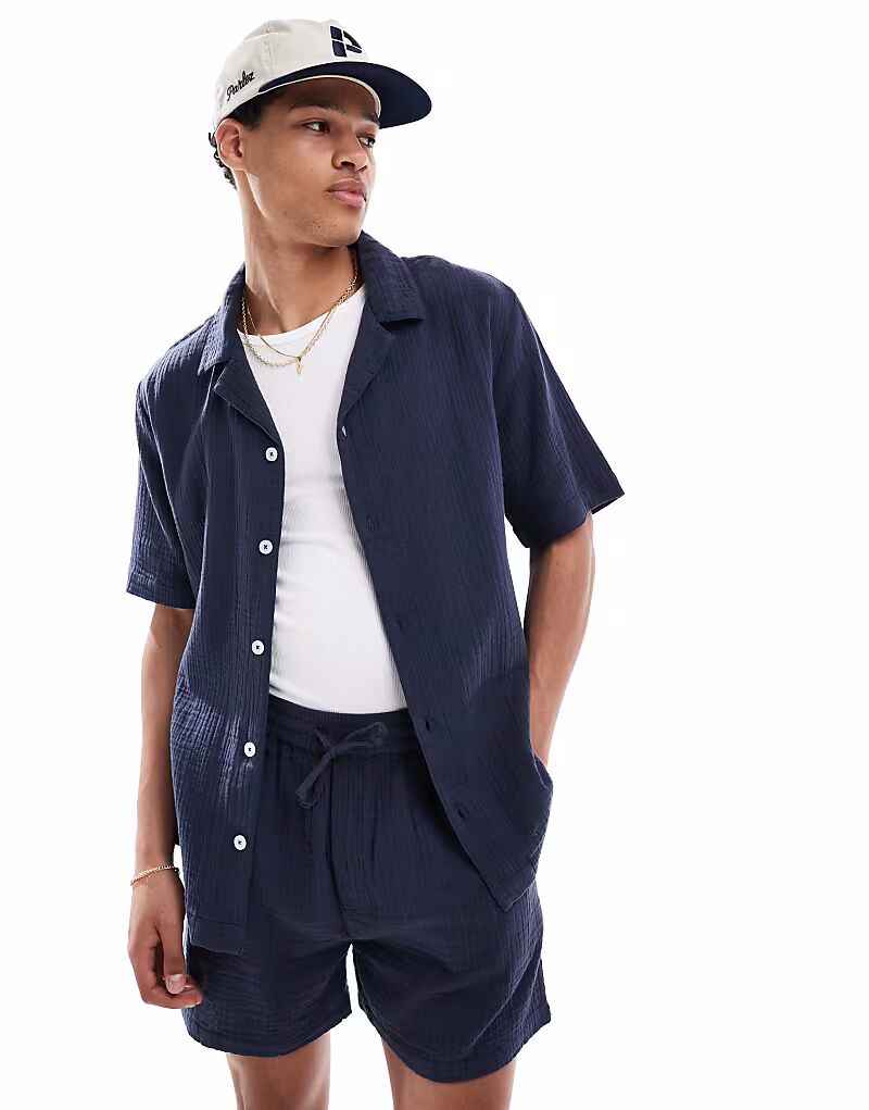 Рубашка Goldsboro Revere темно-синего цвета
Рубашка Goldsboro Revere темно-синего цвета