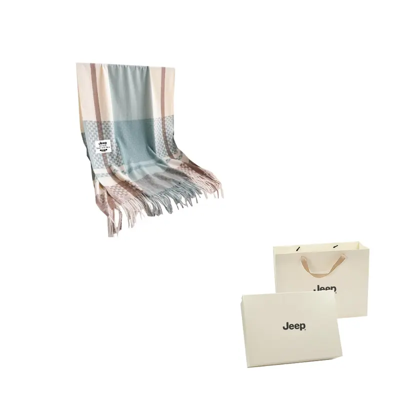 Шарф из полиэстера Unisex Jeep, зеленый
Шарф из полиэстера Unisex Jeep, зеленый