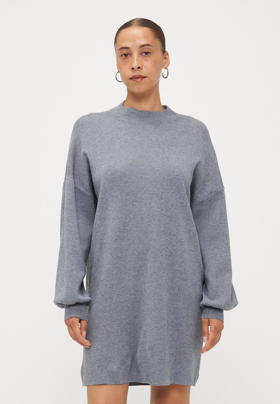 Платье Vero Moda Petite VMNANCY FUNNEL NECK DRESS, Medium Grey Melange/Mottled Grey
Платье Vero Moda Petite VMNANCY FUNNEL NECK DRESS, Medium Grey Melange/Mottled Grey