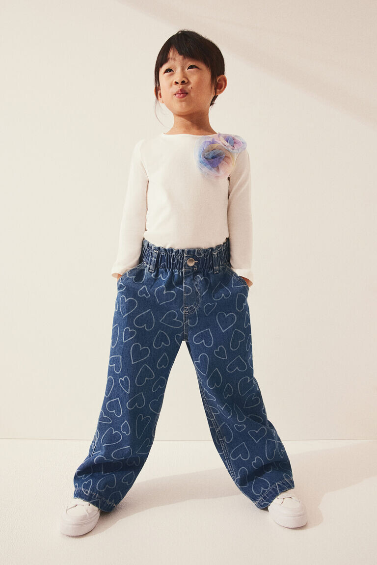 Широкие джинсы из бумажного пакета H&M, синий
Широкие джинсы из бумажного пакета H&M, синий