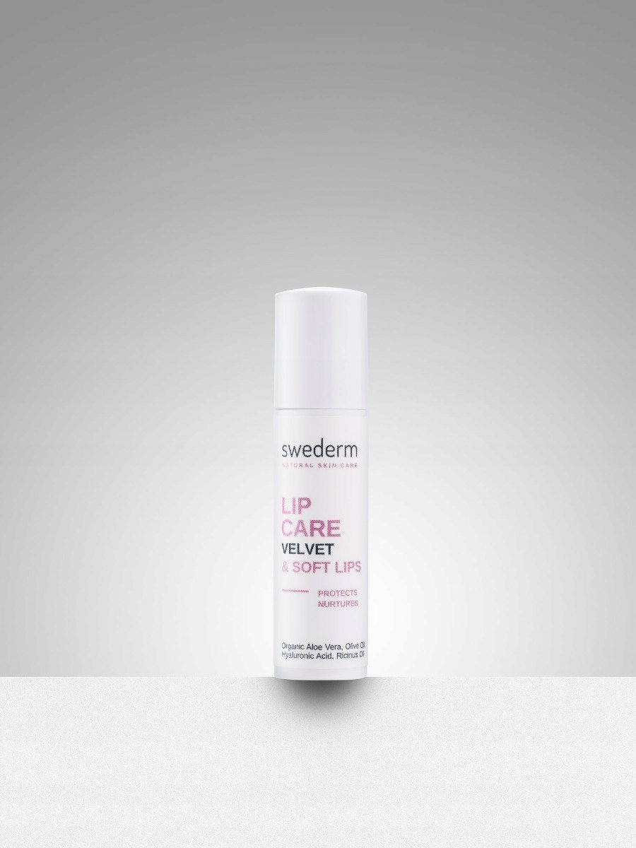 Питательная и защитная губная помада Swederm Lip Care
Питательная и защитная губная помада Swederm Lip Care