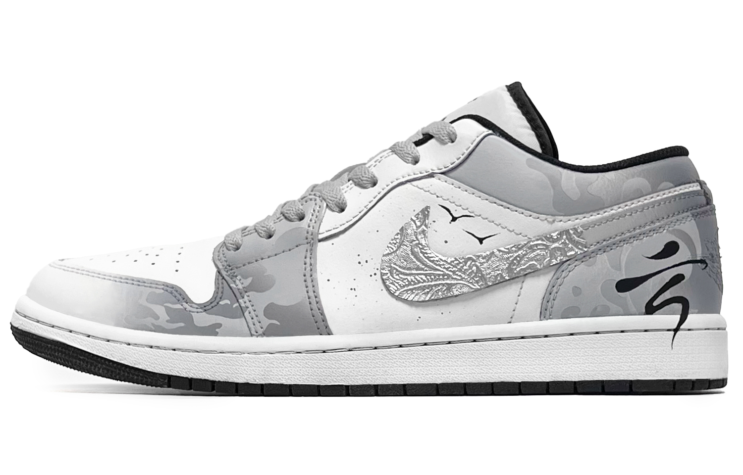 Jordan Кроссовки баскетбольные мужские Air 1 с амортизацией, износостойкие, низкие, винтажные, черно-бело-серые, цвет Black White Gray
Jordan Кроссовки баскетбольные мужские Air 1 с амортизацией, износостойкие, низкие, винтажные, черно-бело-серые, цвет Black White Gray