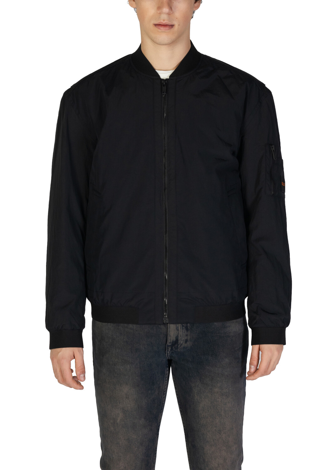 Куртка BOSS на молнии, черный
Куртка BOSS на молнии, черный