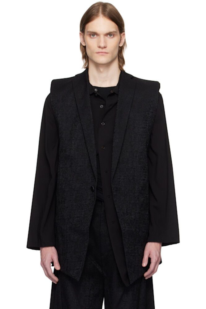 Черный пиджак без рукавов Herren Julius
Черный пиджак без рукавов Herren Julius