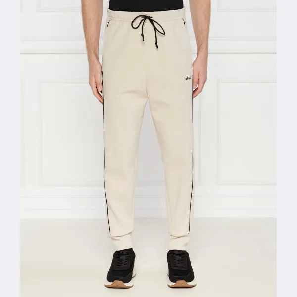 Брюки хадико стандартного кроя Boss, бежевый
Брюки хадико стандартного кроя Boss, бежевый
