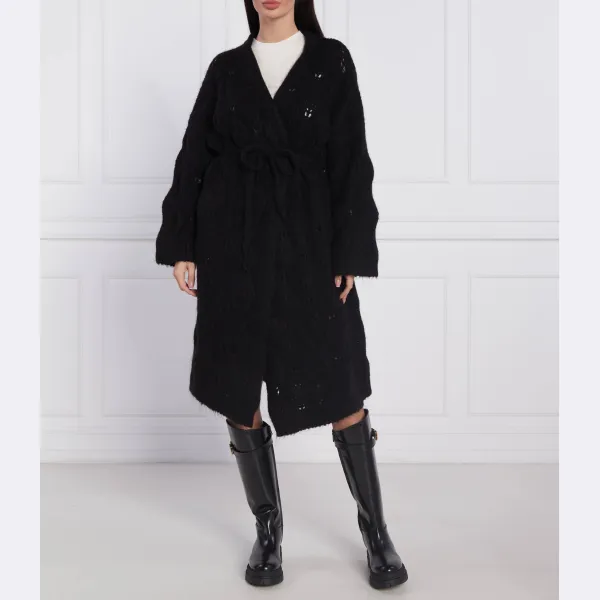 Кардиган классического кроя с добавлением шерсти Silvian Heach, черный
Кардиган классического кроя с добавлением шерсти Silvian Heach, черный