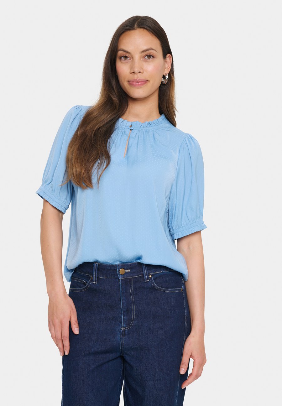 Блуза Saint Tropez BRIANA, Allure/Light Blue
Блуза Saint Tropez BRIANA, Allure/Light Blue