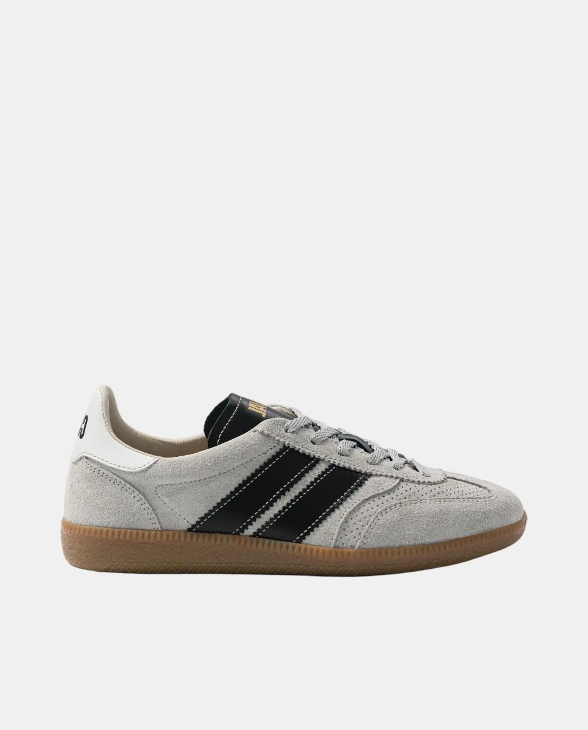 Асимметричные мужские кожаные кроссовки в стиле гандбола Caval, серый
Асимметричные мужские кожаные кроссовки в стиле гандбола Caval, серый