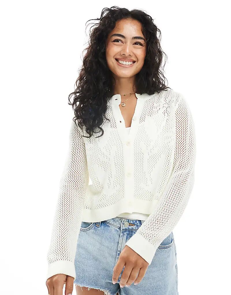 Летний кардиган Miss Selfridge с цветочным жаккардом
Летний кардиган Miss Selfridge с цветочным жаккардом