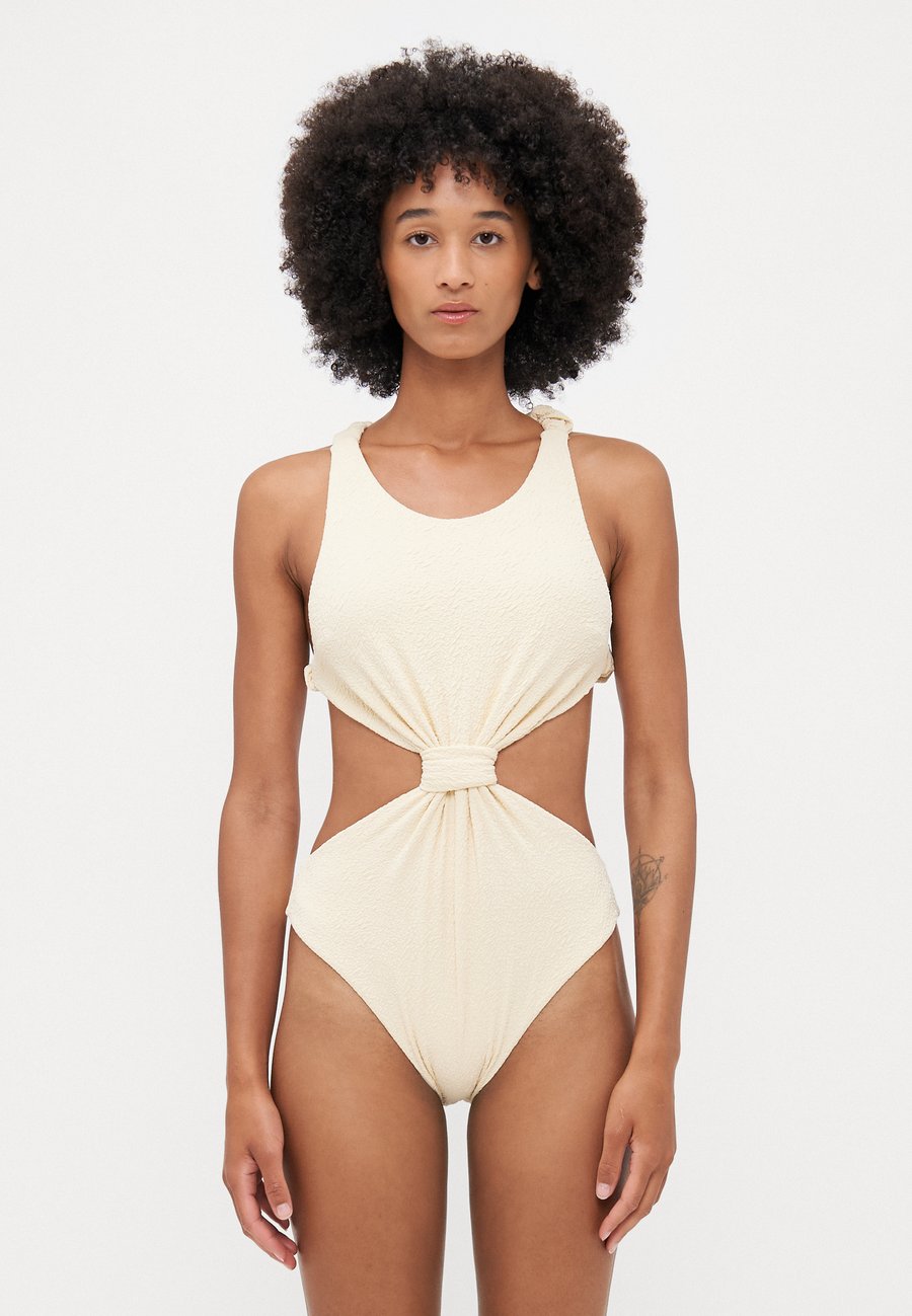 Купальник Undress Code CINEMA PARADISO, Butter Yellow/Light Yellow
Купальник Undress Code CINEMA PARADISO, Butter Yellow/Light Yellow