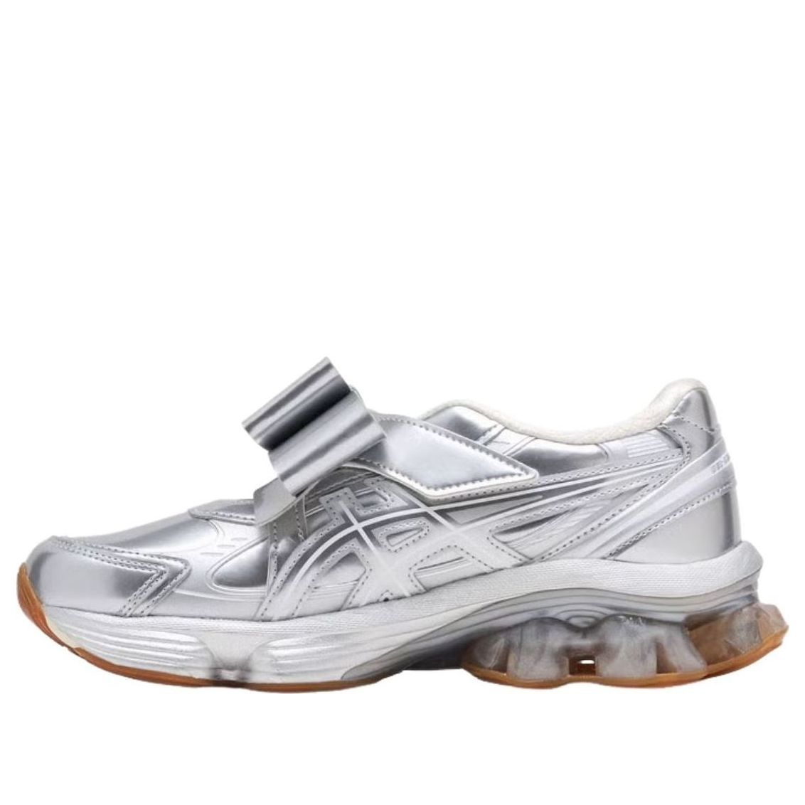 Asics x ShuShu/Tong Gel-Kinetic Fluent 'Pure Silver'
Asics x ShuShu/Tong Gel-Kinetic Fluent 'Pure Silver'
