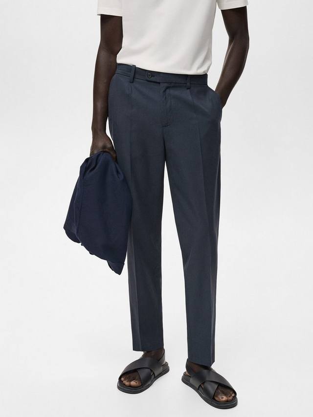 Брюки Ennio Tapered Mango, Navy
Брюки Ennio Tapered Mango, Navy
