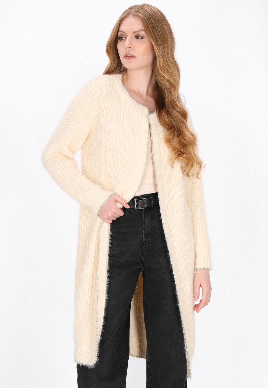 Кардиган DreiMaster Cardigan, Offwhite/Off-White
Кардиган DreiMaster Cardigan, Offwhite/Off-White