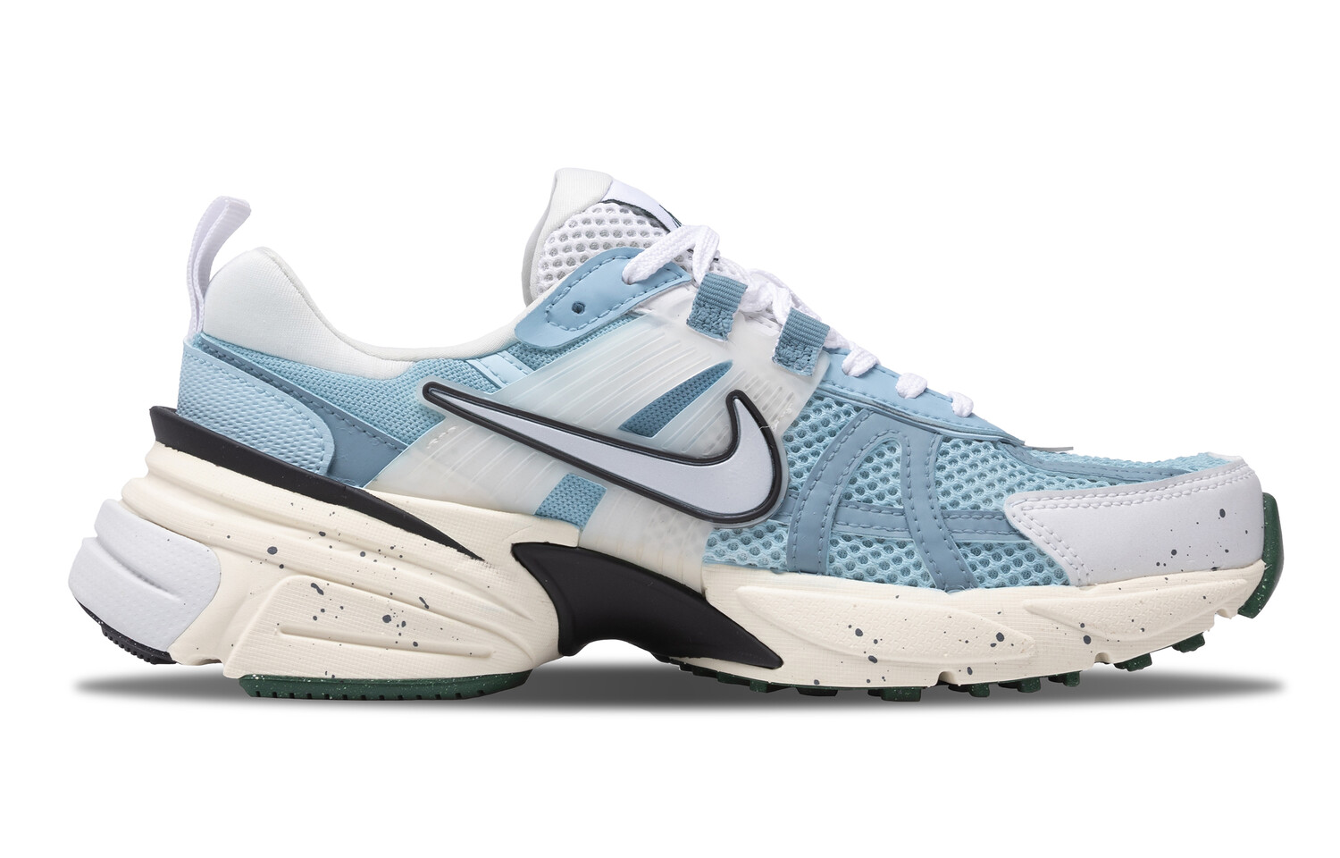 Кроссовки для бега V2K Run женские с низким верхом цвета бирюза/белый Nike
Кроссовки для бега V2K Run женские с низким верхом цвета бирюза/белый Nike