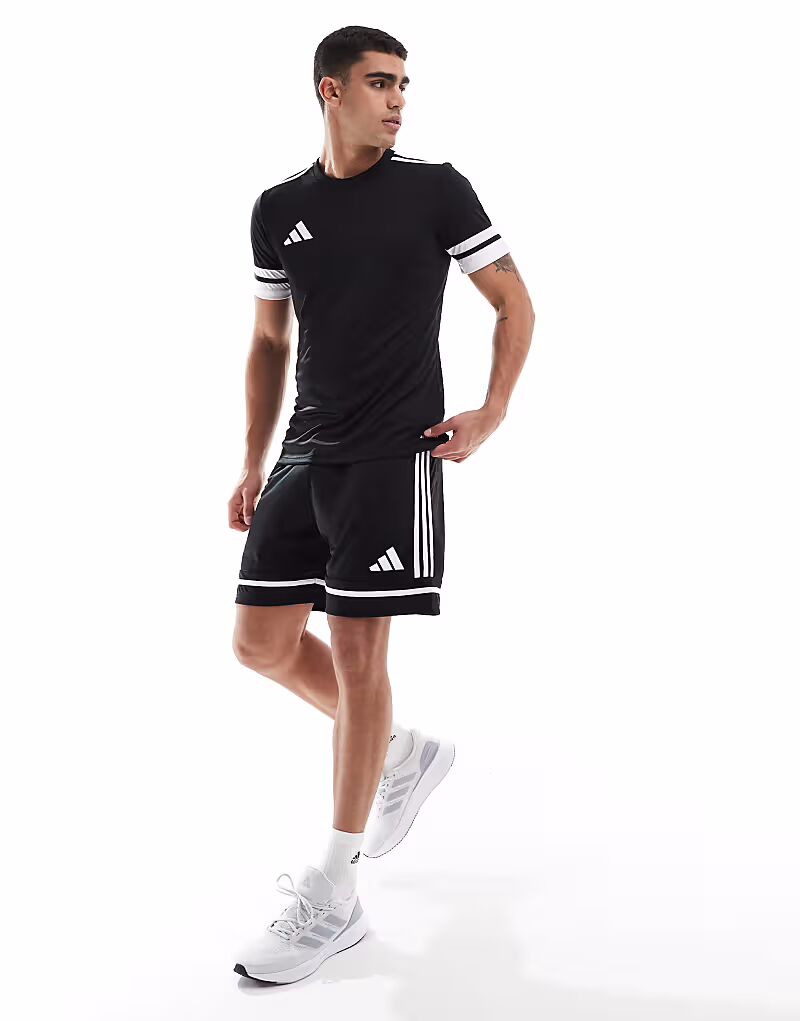 Шорты Adidas Football Squadra 25 черного цвета
Шорты Adidas Football Squadra 25 черного цвета