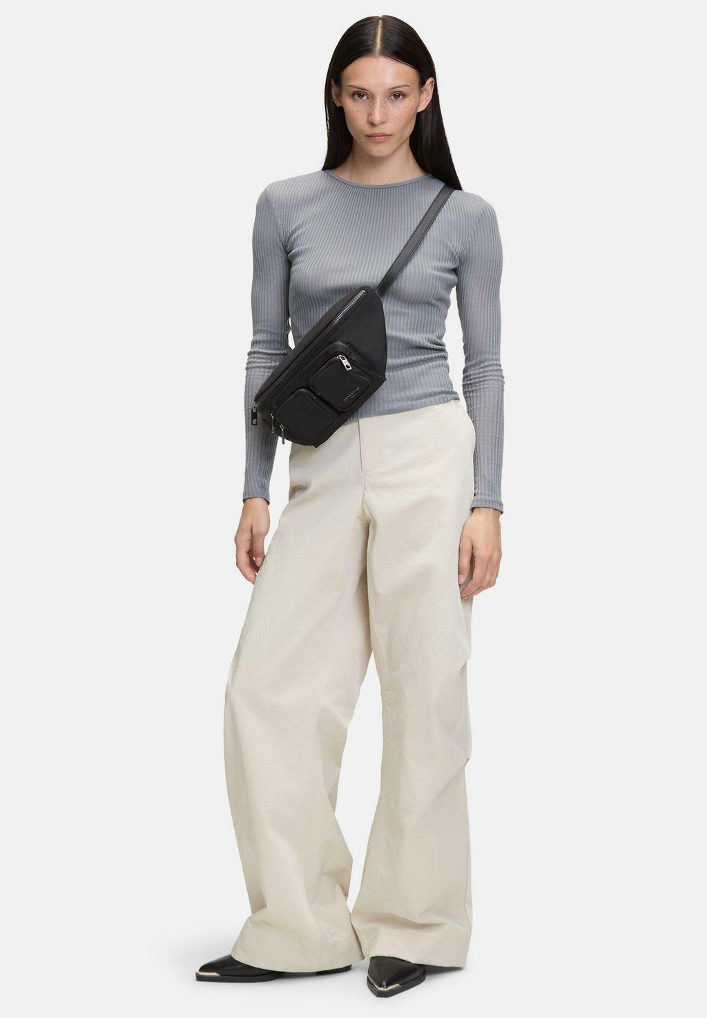 Поясная сумка Liebeskind Berlin, черный
Поясная сумка Liebeskind Berlin, черный