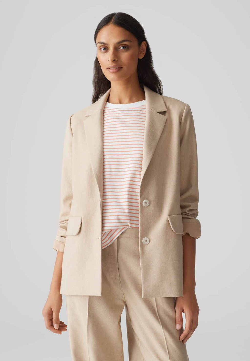 Блейзер JAOMI OPUS, бежевый
Блейзер JAOMI OPUS, бежевый