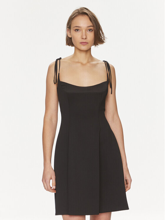 Платье на каждый день, стандартного кроя Hugo, черный
Платье на каждый день, стандартного кроя Hugo, черный