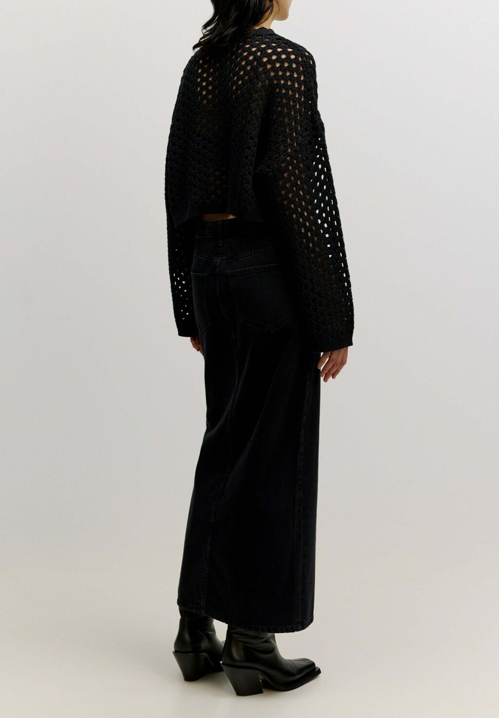 Вязаный свитер YELLA EDITED, черный
Вязаный свитер YELLA EDITED, черный