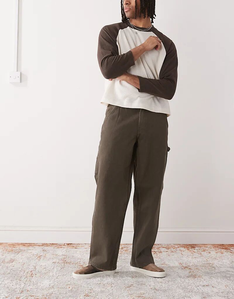 Плотницкие брюки Vans Drill Chore свободного кроя из денима темно-коричневого цвета
Плотницкие брюки Vans Drill Chore свободного кроя из денима темно-коричневого цвета