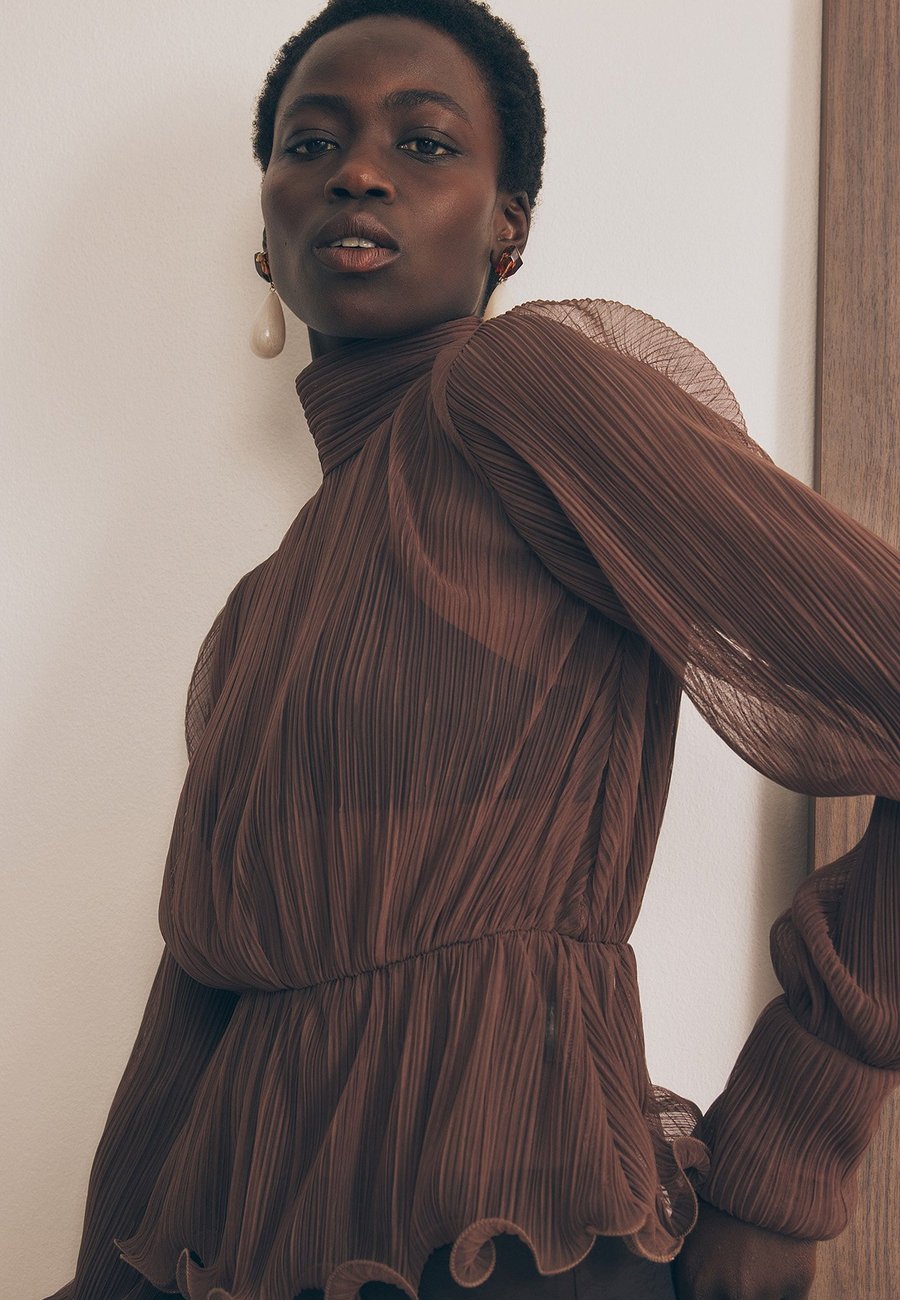 Блуза NA-KD PEPLUM, Brown
Блуза NA-KD PEPLUM, Brown