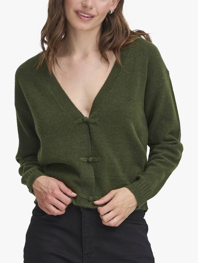 Кардиган Dasila с запахом и V-образным вырезом ICHI, Rifle Green
Кардиган Dasila с запахом и V-образным вырезом ICHI, Rifle Green